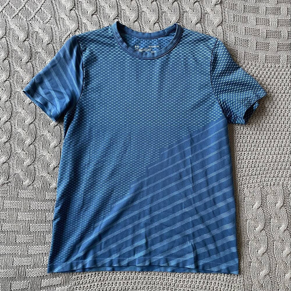 Under Armour Loose Fit Heat Gear ~ YL